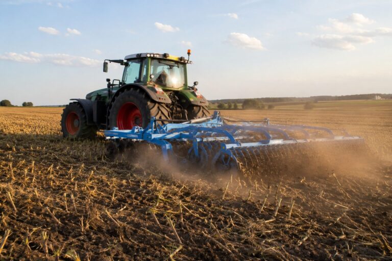 Stubble Decomposition: Why Effective Crop Residue Management Matters for Soil Health
